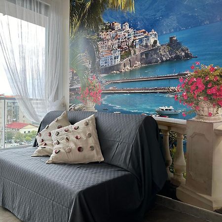 Il Gabbiano Savona "Luxury House" - Wifi, Parking, Shopping Center Apartment Luaran gambar