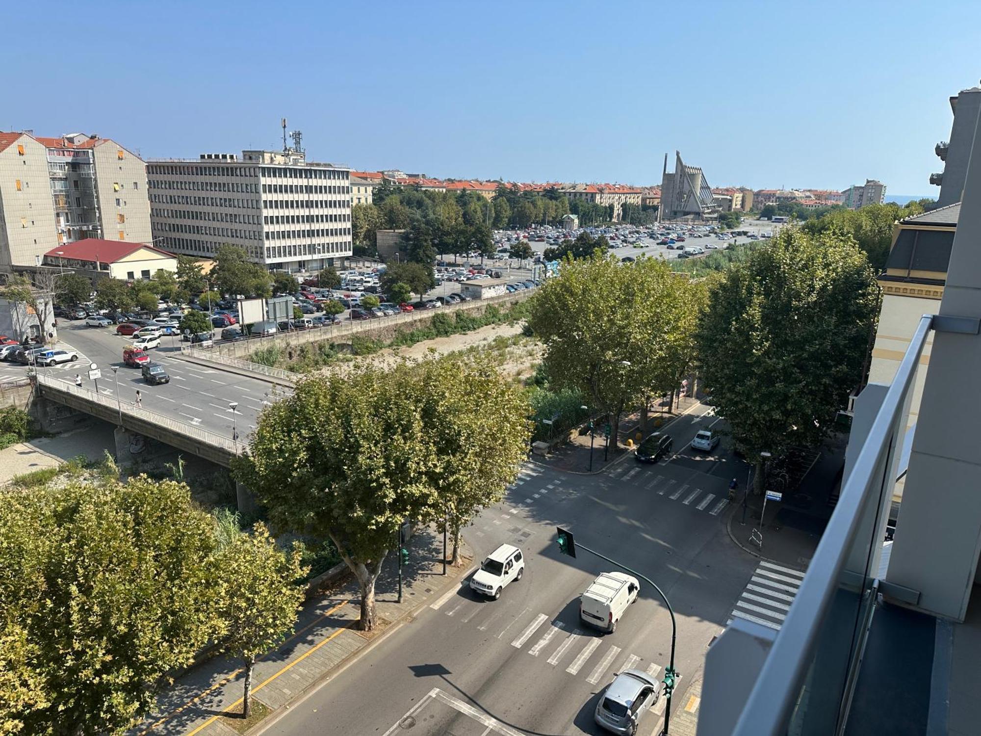 Il Gabbiano Savona "Luxury House" - Wifi, Parking, Shopping Center Apartment Luaran gambar